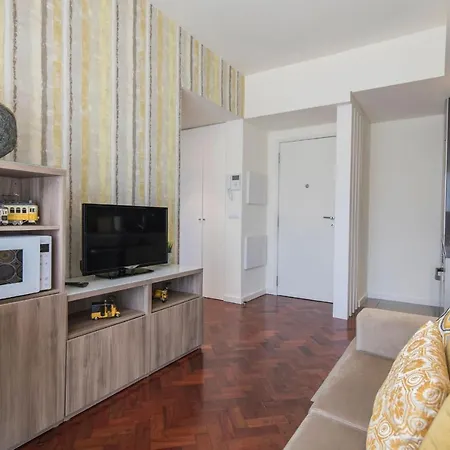 Lovelystay Center New Flat