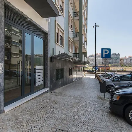 Lovelystay Center New Flat Apartamento Lisboa