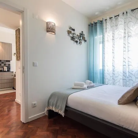 Lovelystay Center New Flat