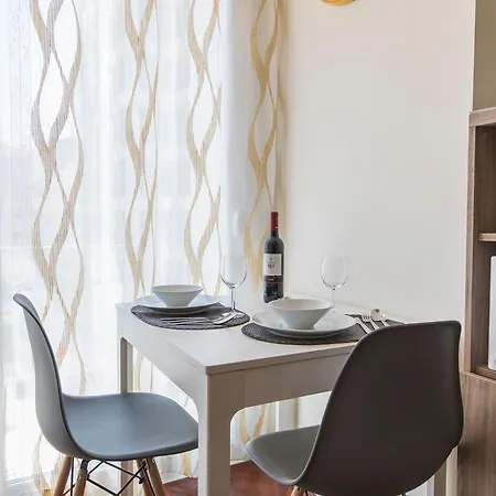 Lovelystay Center New Flat Lisboa