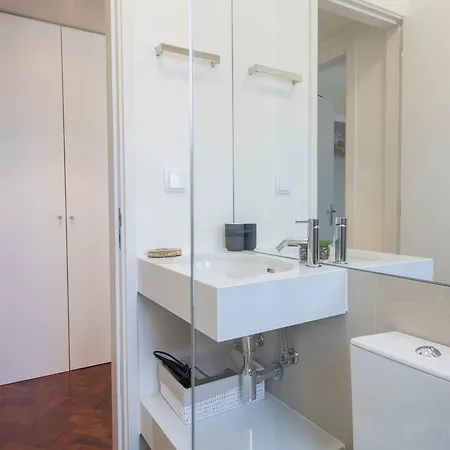 Lovelystay Center New Flat