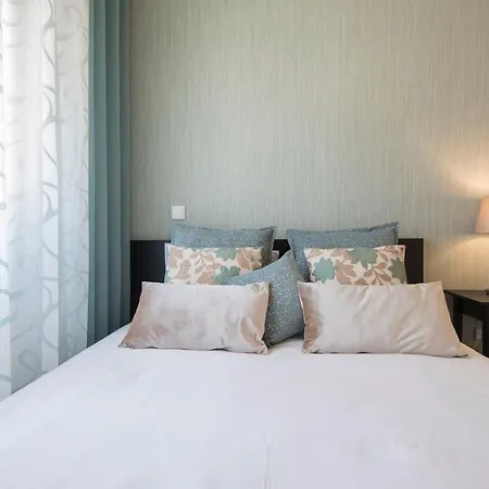 Lovelystay Center New Flat * Lisboa